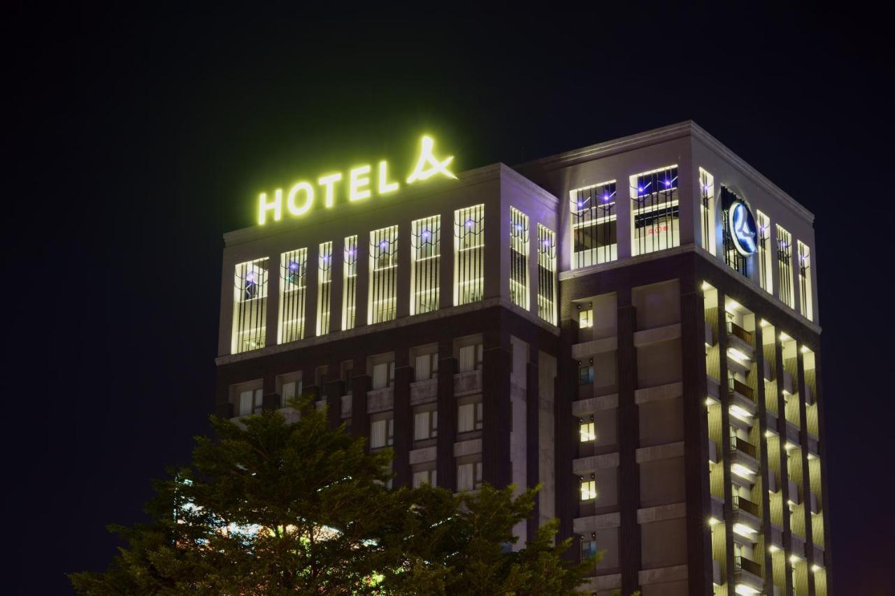 Hotel A Ταϊνάν Εξωτερικό φωτογραφία