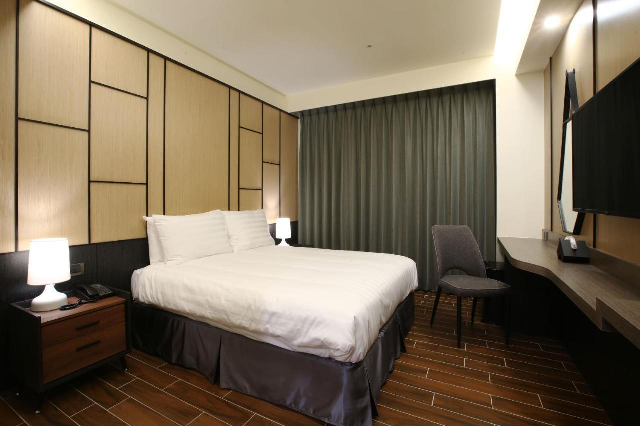 Hotel A Ταϊνάν Εξωτερικό φωτογραφία